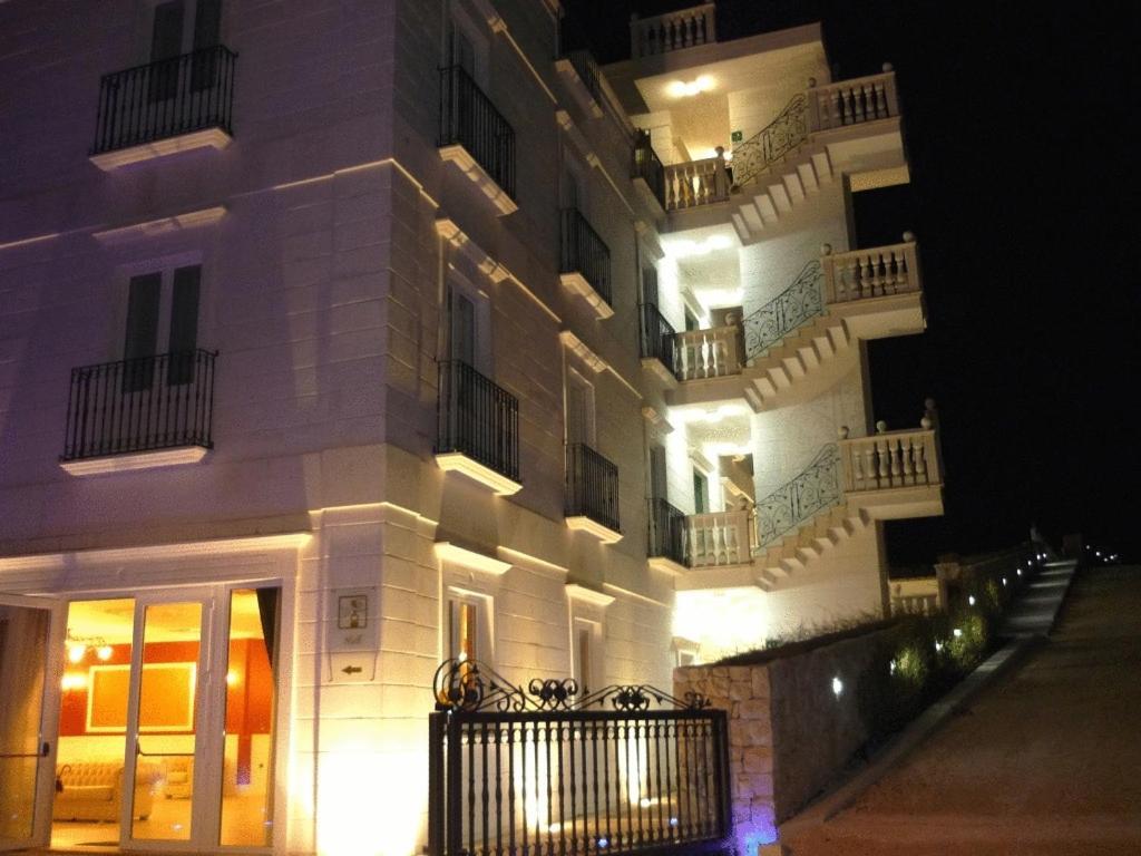 Hotel Madonna Delle Grazie Ceglie Messapica Ngoại thất bức ảnh