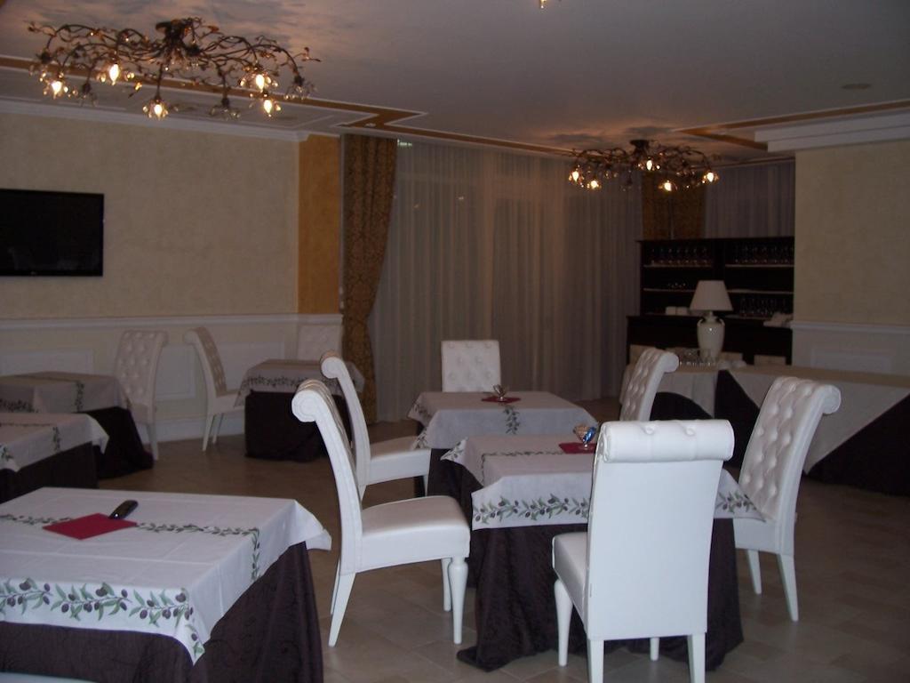 Hotel Madonna Delle Grazie Ceglie Messapica Ngoại thất bức ảnh