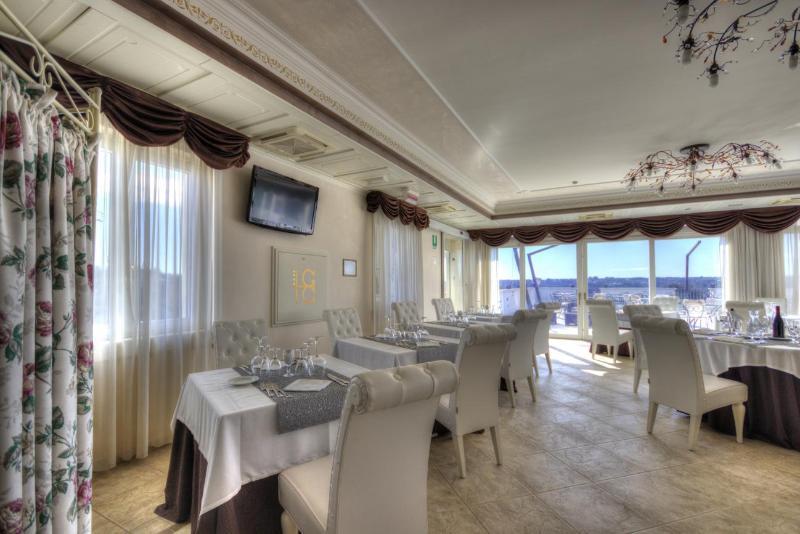 Hotel Madonna Delle Grazie Ceglie Messapica Ngoại thất bức ảnh