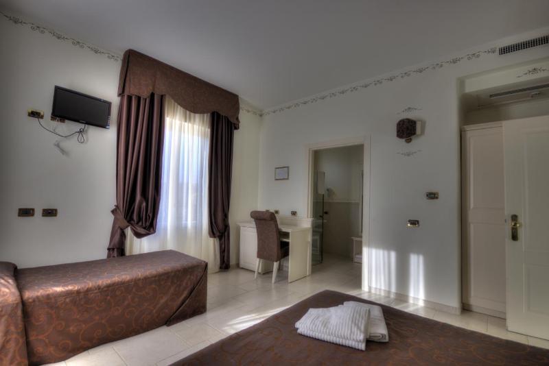 Hotel Madonna Delle Grazie Ceglie Messapica Ngoại thất bức ảnh